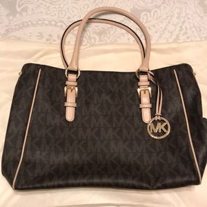 Authentic Michael Kor’s Tote Bag